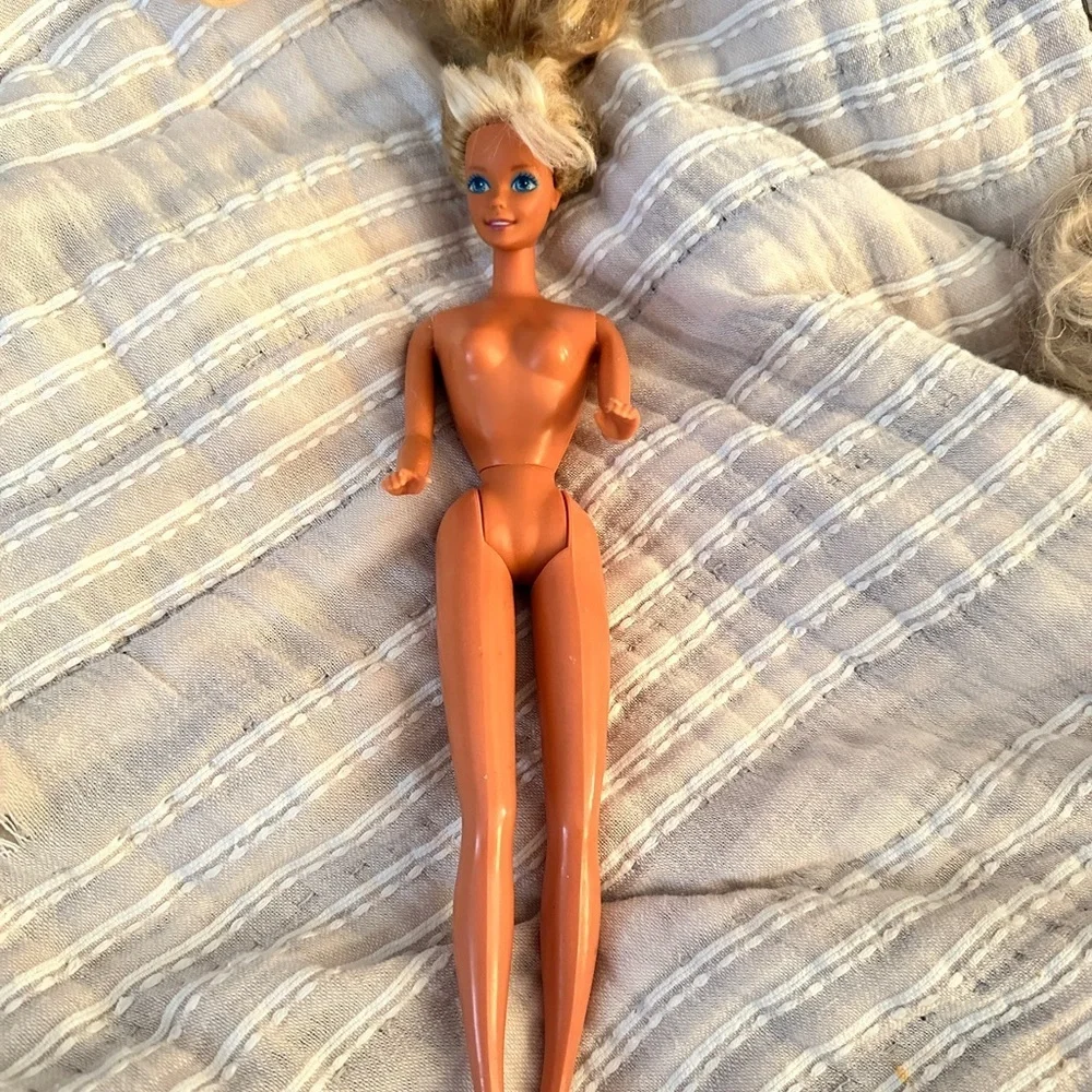 Vintage 1966 Barbie